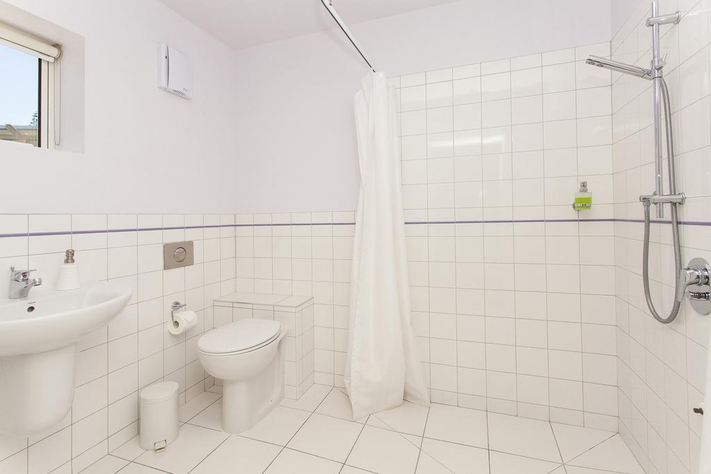 Le Petit Hotel Christchurch Zewnętrze zdjęcie
